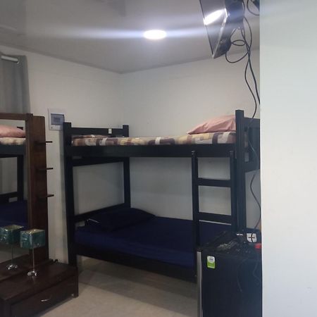 Posada Valerie Hotel Archibolds Ngoại thất bức ảnh
