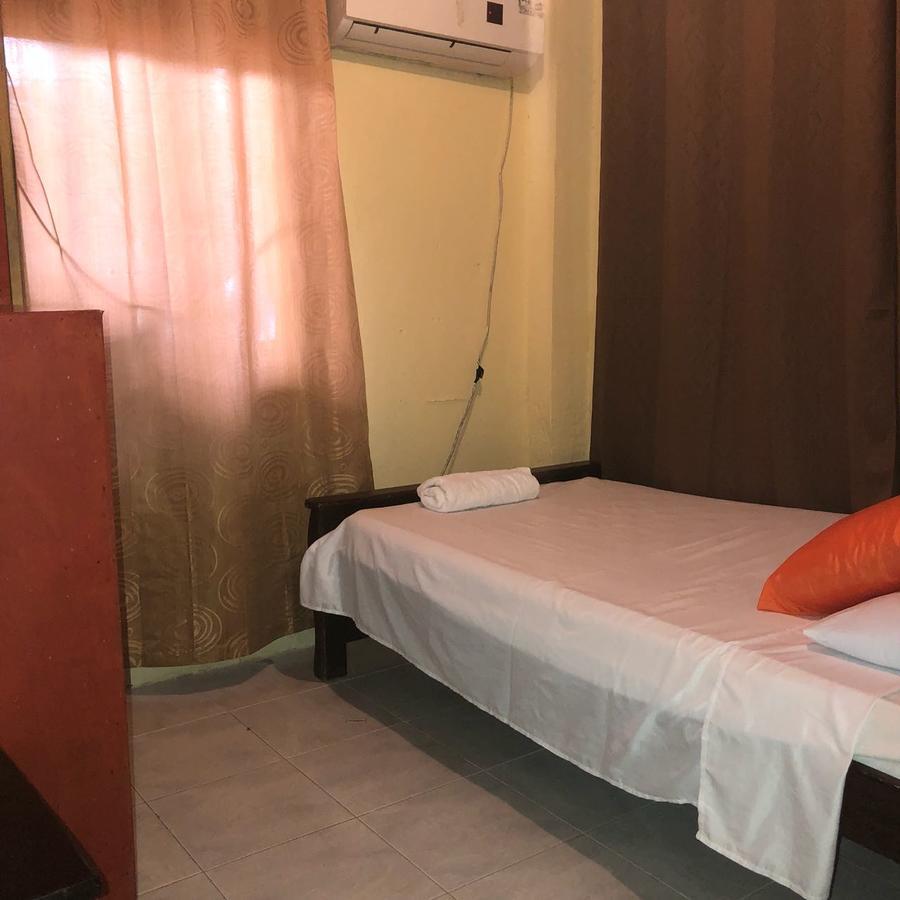 Posada Valerie Hotel Archibolds Ngoại thất bức ảnh