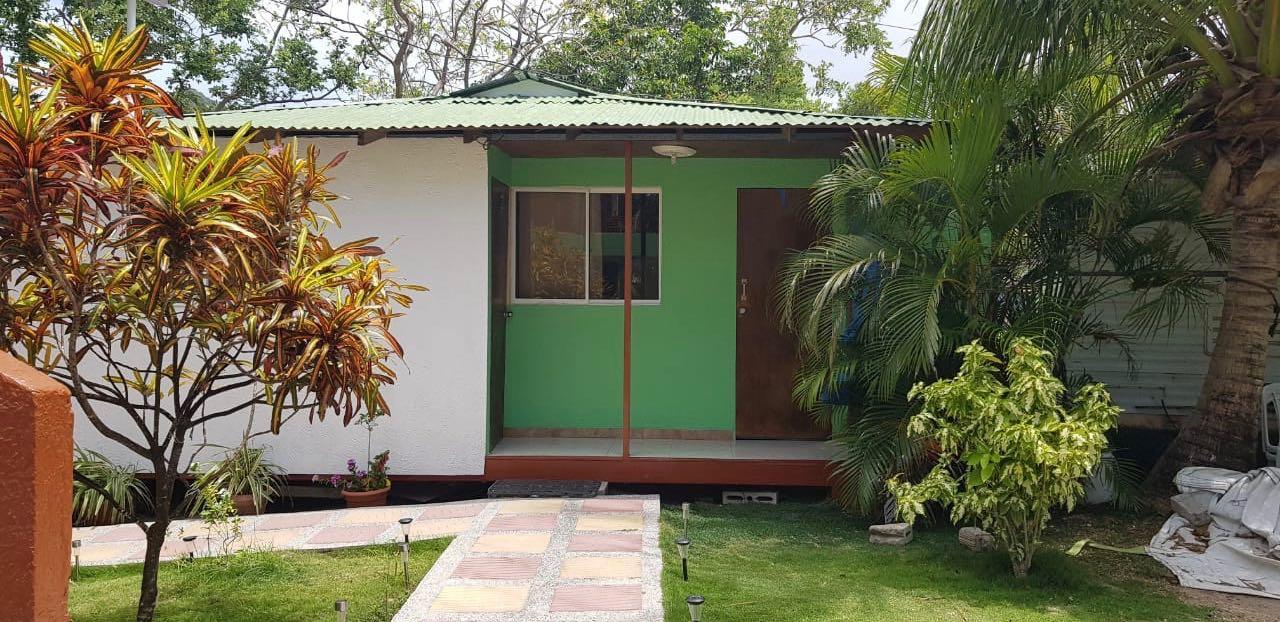 Posada Valerie Hotel Archibolds Ngoại thất bức ảnh